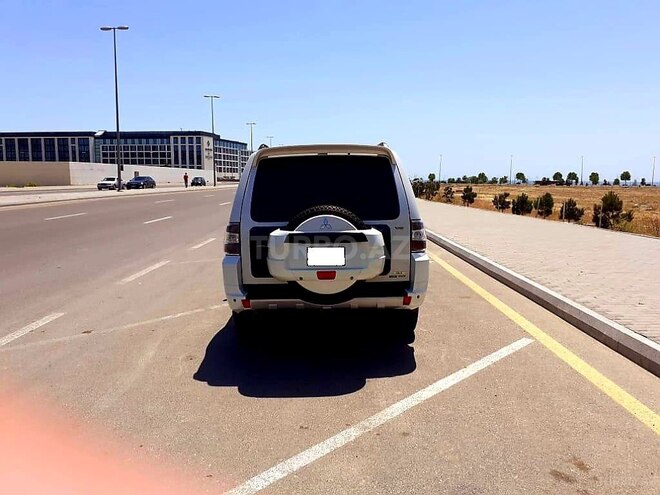 Mitsubishi Pajero 2007, 168,000 km - 3.0 l - Bakı