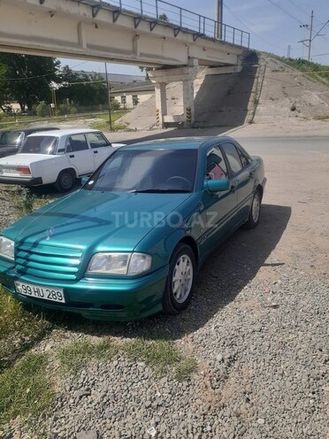 Mercedes C 200 1998, 138,000 km - 2.0 l - Qazax