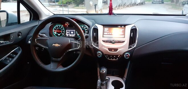 Chevrolet Cruze 2018, 18,542 km - 1.4 l - Bakı