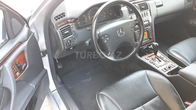 Mercedes E 220 2000, 283,000 km - 2.2 л - Bakı
