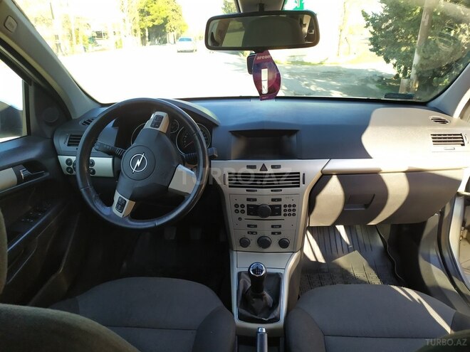 Opel Astra 2007, 205,500 km - 1.3 l - Yevlax