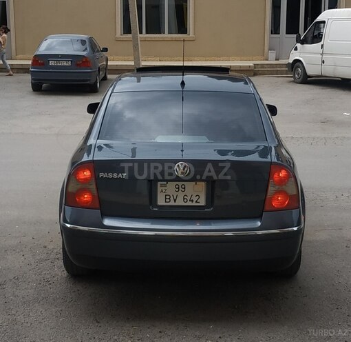 Volkswagen Passat 2003, 215,000 km - 1.8 l - Gəncə