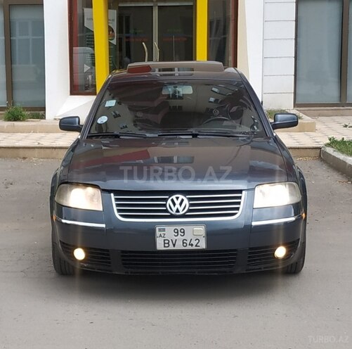 Volkswagen Passat 2003, 215,000 km - 1.8 l - Gəncə