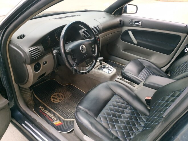 Volkswagen Passat 2003, 215,000 km - 1.8 l - Gəncə