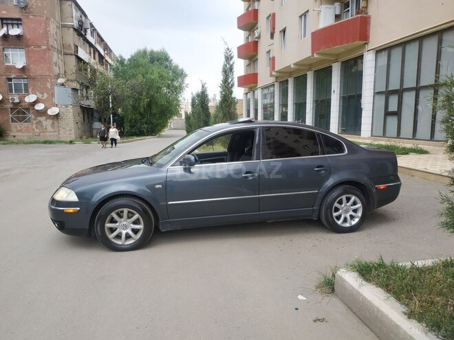 Volkswagen Passat 2003, 215,000 km - 1.8 l - Gəncə