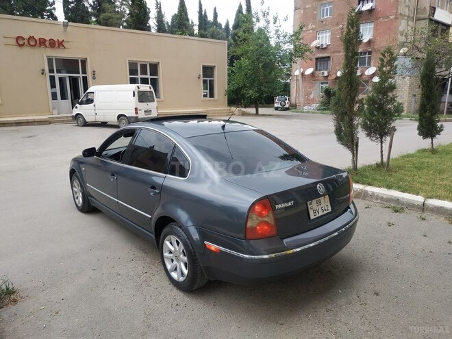 Volkswagen Passat 2003, 215,000 km - 1.8 l - Gəncə