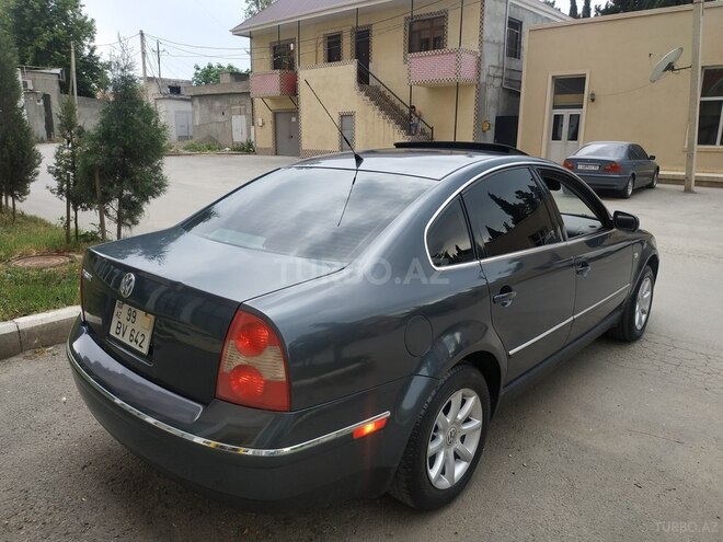 Volkswagen Passat 2003, 215,000 km - 1.8 l - Gəncə