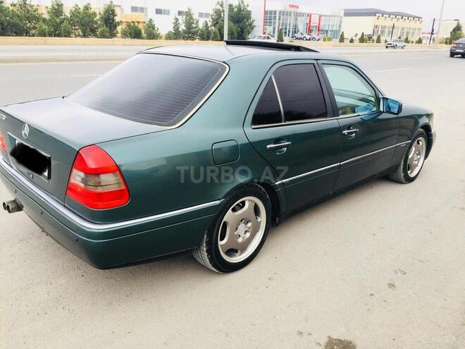 Mercedes C 220 1995, 136,625 km - 2.2 l - Gəncə