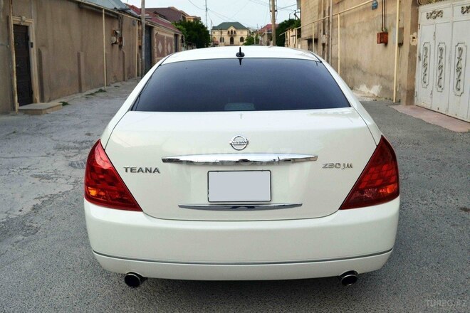 Nissan Teana 2004, 233,000 km - 2.3 л - Bakı