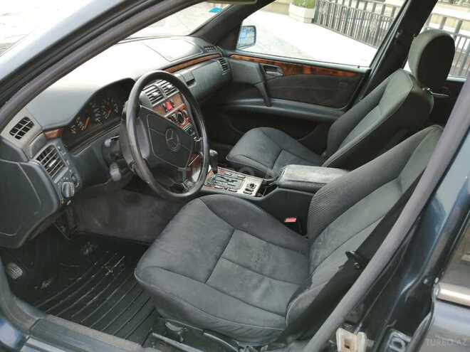 Mercedes E 240 1998, 365,000 km - 2.4 л - Bakı