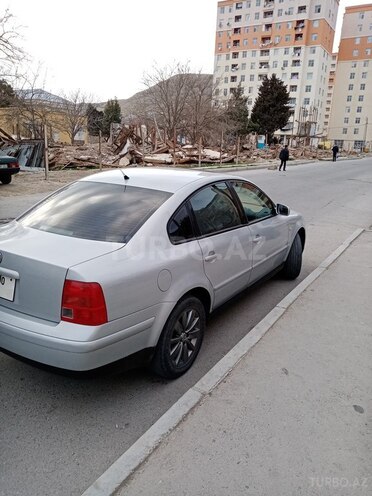 Volkswagen Passat 1999, 388,080 km - 1.8 l - Bakı