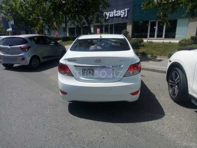 Hyundai Accent 2011, 158,000 km - 1.6 l - Bakı
