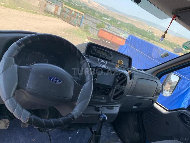 Ford Transit 2003, 300,000 km - 2.4 l - Göyçay
