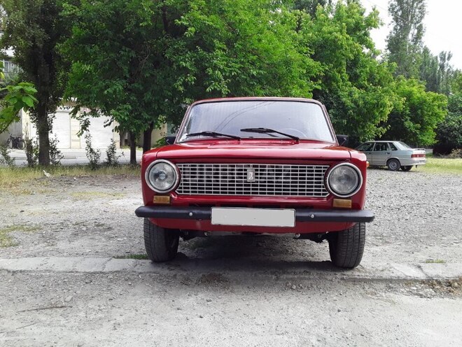 LADA (VAZ) 21011 1983, 250,000 km - 1.2 л - Mingəçevir