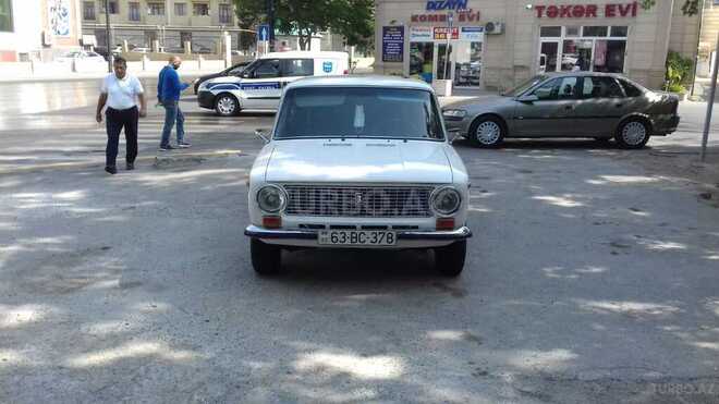 LADA (VAZ) 21011 1987, 84,000 km - 1.6 л - Bakı