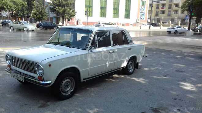 LADA (VAZ) 21011 1987, 84,000 km - 1.6 л - Bakı