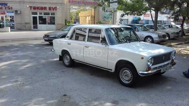 LADA (VAZ) 21011 1987, 84,000 km - 1.6 л - Bakı
