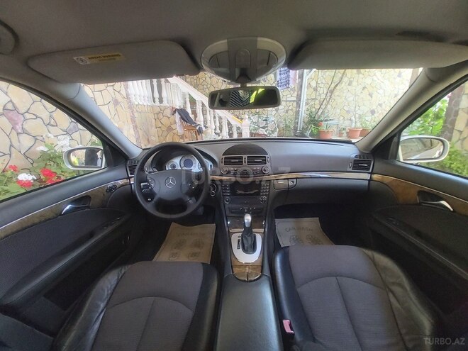 Mercedes E 240 2004, 280,000 km - 2.4 l - Bakı