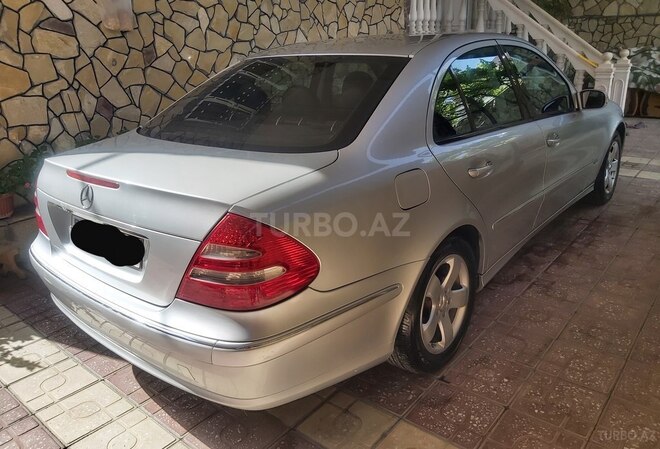 Mercedes E 240 2004, 280,000 km - 2.4 l - Bakı