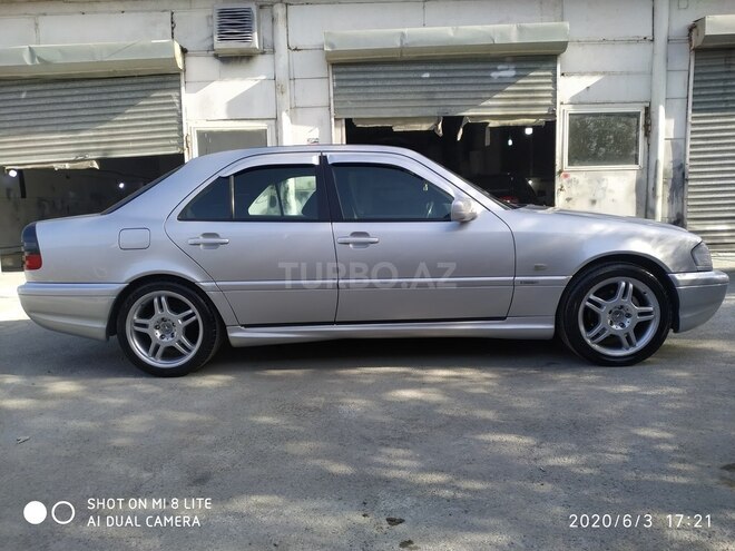 Mercedes C 200 1997, 226,666 km - 2.0 л - Bakı
