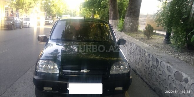 Chevrolet Niva 2004, 100,651 km - 1.7 l - Şəki
