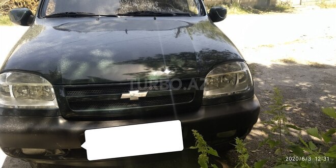 Chevrolet Niva 2004, 100,651 km - 1.7 l - Şəki