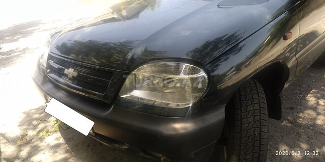 Chevrolet Niva 2004, 100,651 km - 1.7 l - Şəki