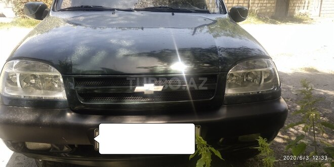 Chevrolet Niva 2004, 100,651 km - 1.7 l - Şəki