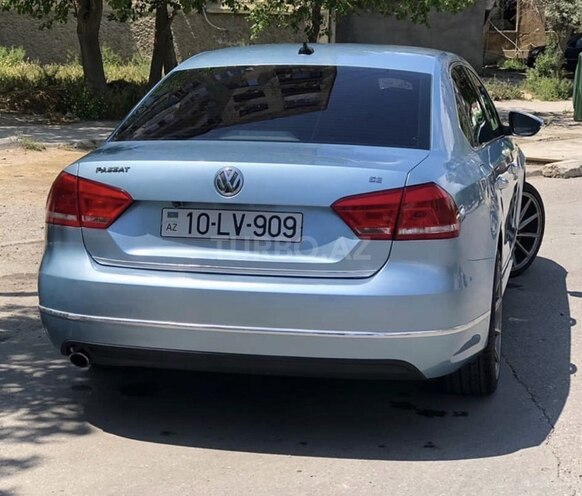 Volkswagen Passat 2012, 220,000 km - 2.5 л - Bakı