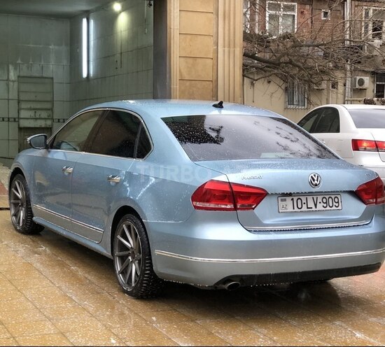Volkswagen Passat 2012, 220,000 km - 2.5 л - Bakı
