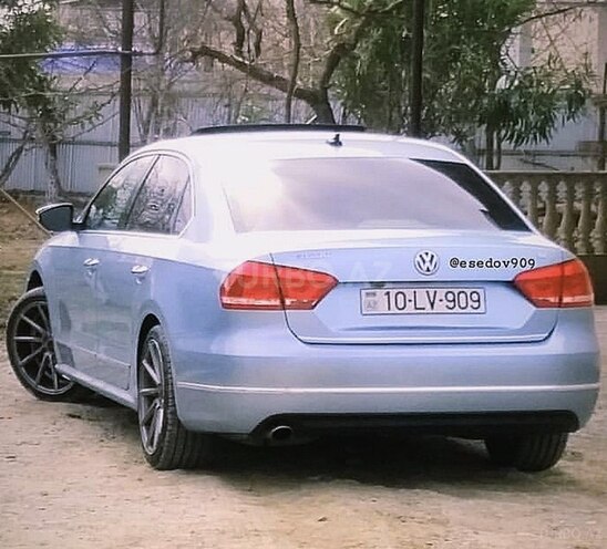 Volkswagen Passat 2012, 220,000 km - 2.5 л - Bakı