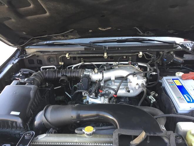 Mitsubishi Pajero 2007, 272,000 km - 3.0 л - Bakı
