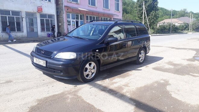 Opel Astra 2000, 183,000 km - 1.6 л - Qusar