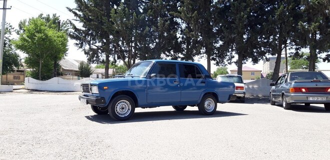 LADA (VAZ) 2107 2006, 200,000 km - 1.6 l - Salyan