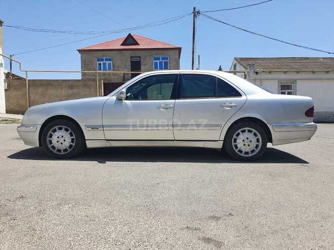 Mercedes E 220 2000, 344,000 km - 2.2 l - Bakı