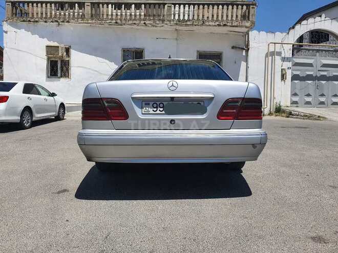 Mercedes E 220 2000, 344,000 km - 2.2 l - Bakı