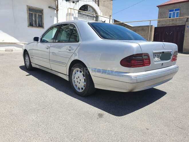 Mercedes E 220 2000, 344,000 km - 2.2 l - Bakı