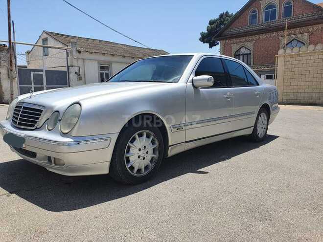 Mercedes E 220 2000, 344,000 km - 2.2 l - Bakı