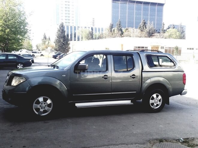 Nissan Navara 2011, 279,000 km - 2.5 l - Bakı