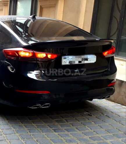 Hyundai Elantra 2018, 57,000 km - 2.0 l - Bakı
