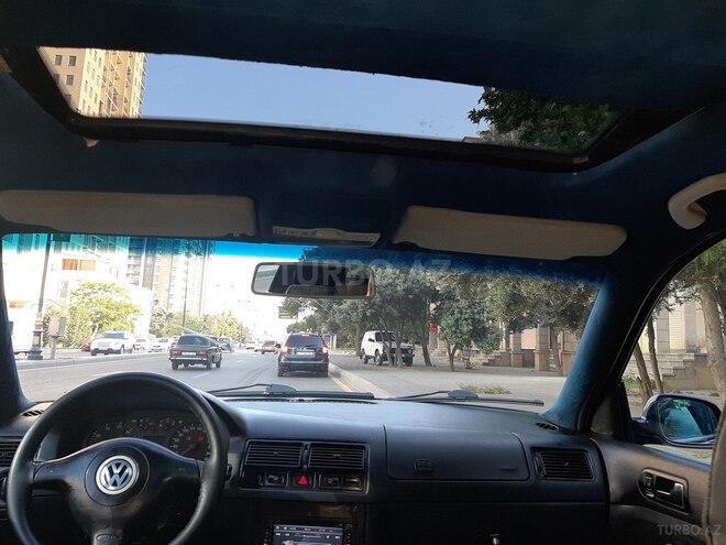 Volkswagen Golf 2000, 239,800 km - 2.3 l - Bakı