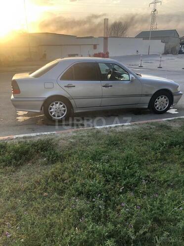 Mercedes C 180 1999, 233,000 km - 1.8 l - Sumqayıt