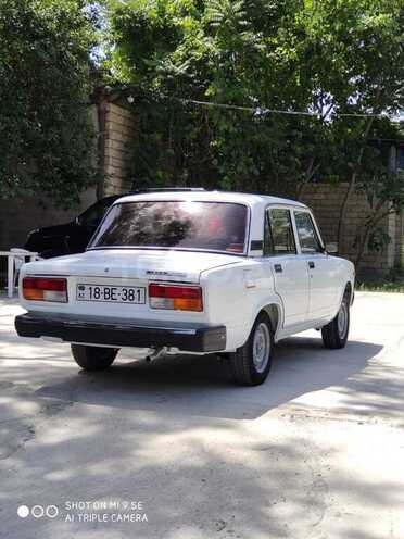 LADA (VAZ) 2107 2008, 152,000 km - 1.5 l - Salyan