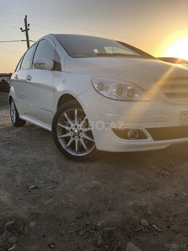 Mercedes B 170 2007, 120,000 km - 0.3 l - Sumqayıt
