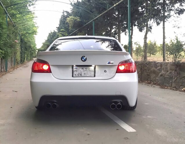 BMW 525 2006, 98,000 km - 2.5 l - Bakı