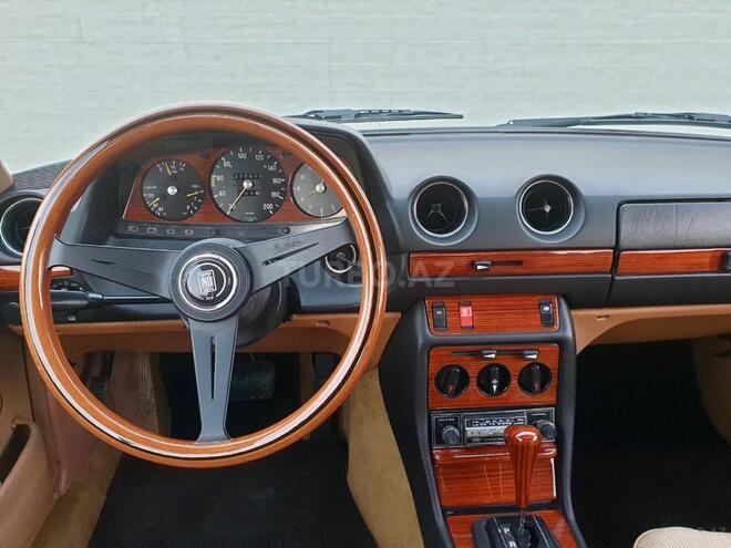 Mercedes  1984, 100,000 km - 2.2 l - Bakı