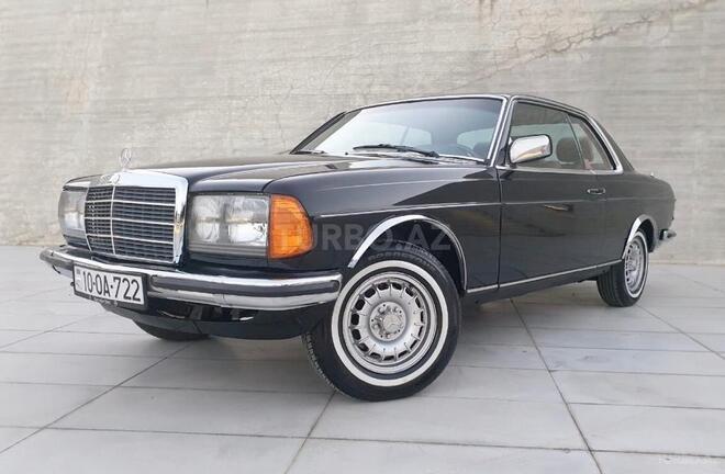 Mercedes  1984, 100,000 km - 2.2 l - Bakı