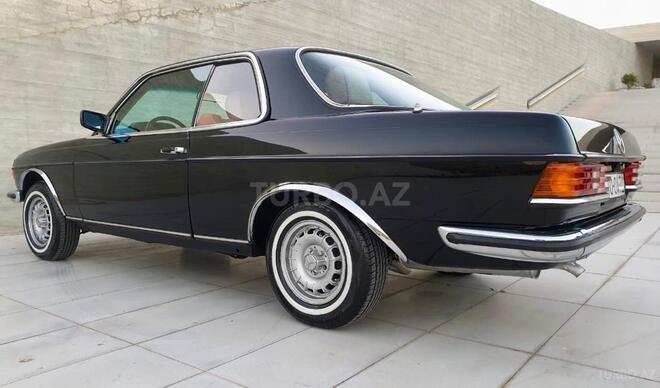 Mercedes  1984, 100,000 km - 2.2 l - Bakı