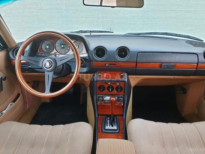 Mercedes  1984, 100,000 km - 2.2 l - Bakı