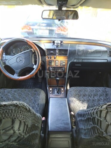 Mercedes C 220 1993, 371,000 km - 2.0 l - Tovuz